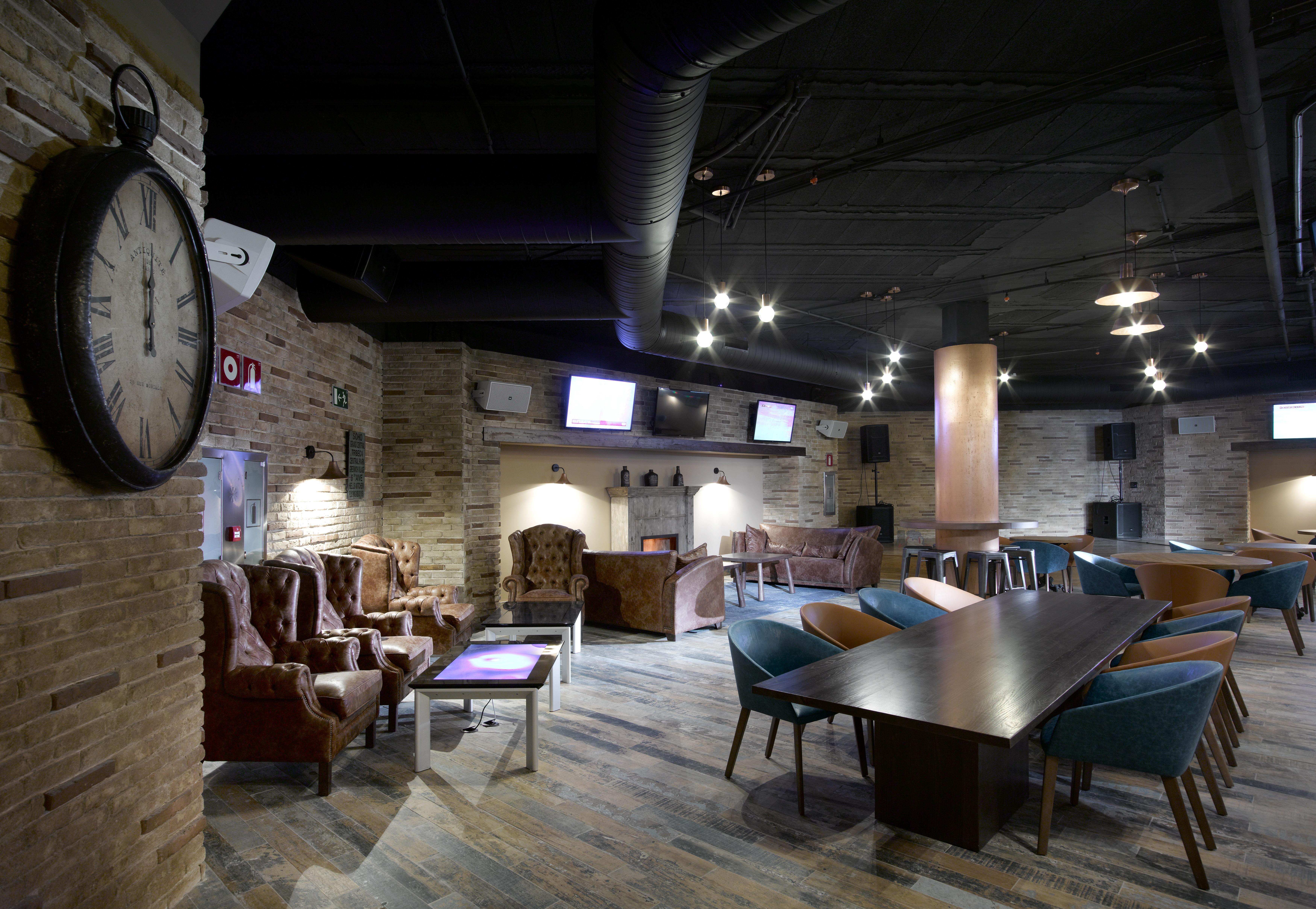 Hard Rock Hotel Ibiza Playa d'en Bossa Esterno foto The interior of the lounge