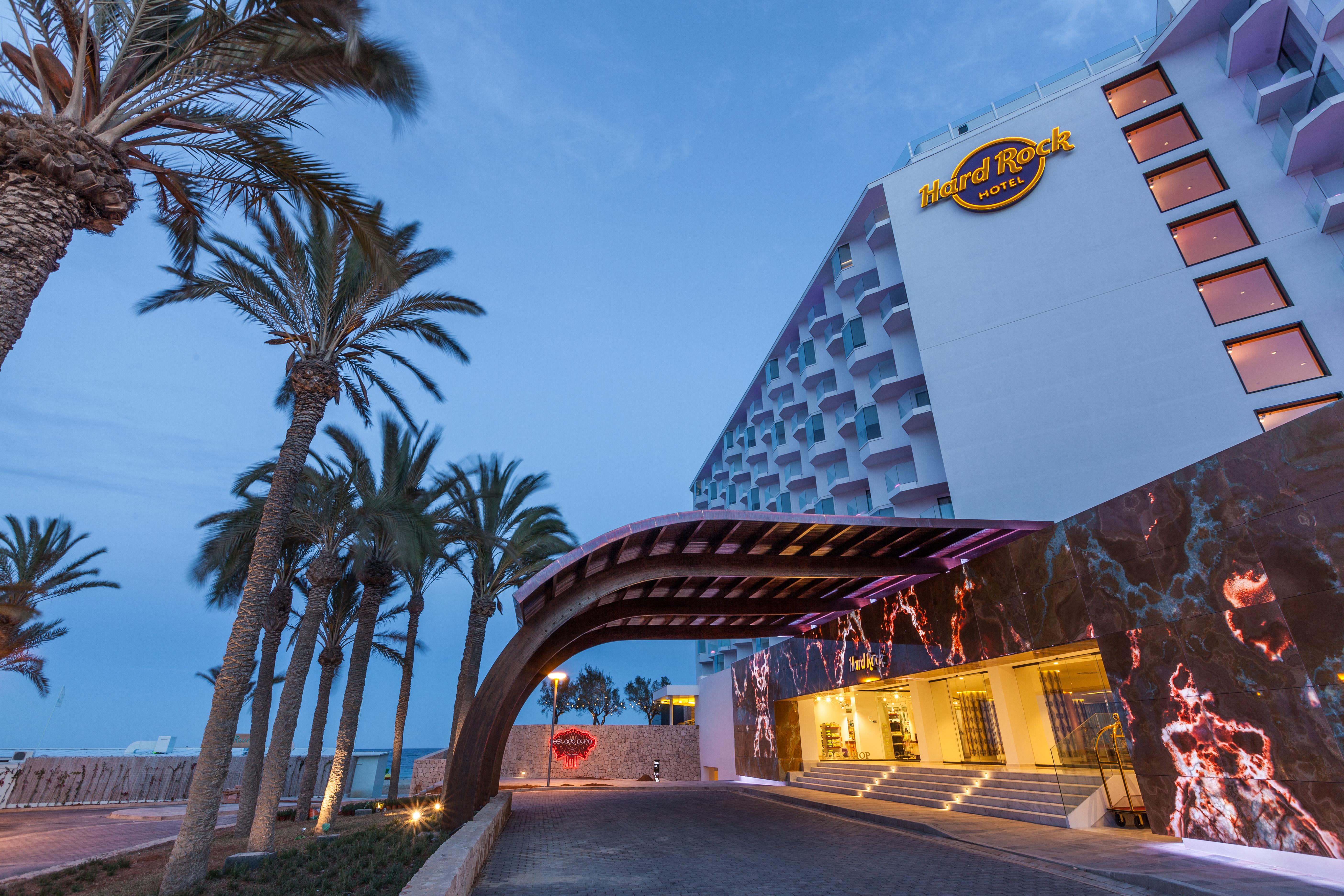 Hard Rock Hotel Ibiza Playa d'en Bossa Esterno foto Hard Rock Hotel Ibiza