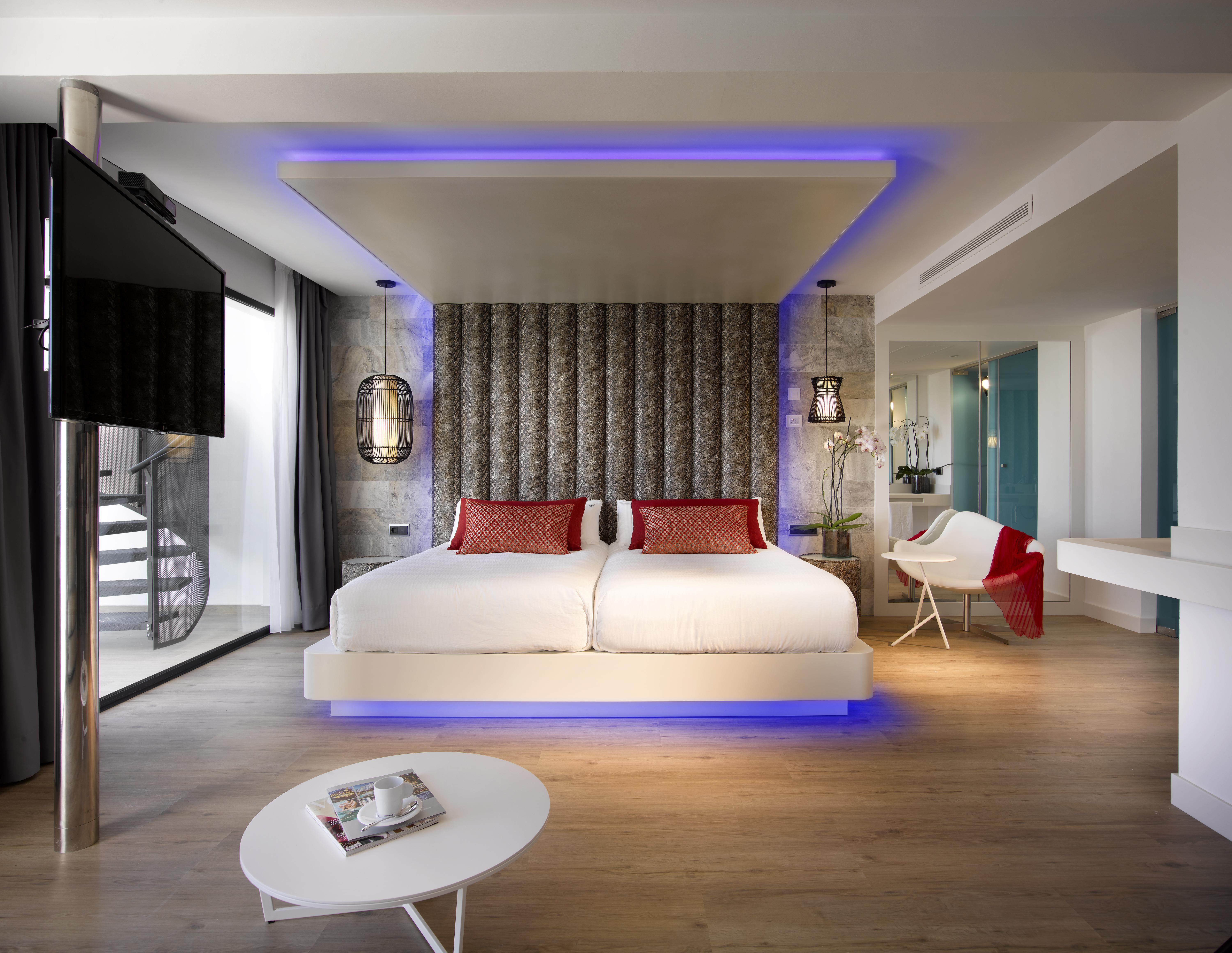 Hard Rock Hotel Ibiza Playa d'en Bossa Esterno foto A room at the hotel