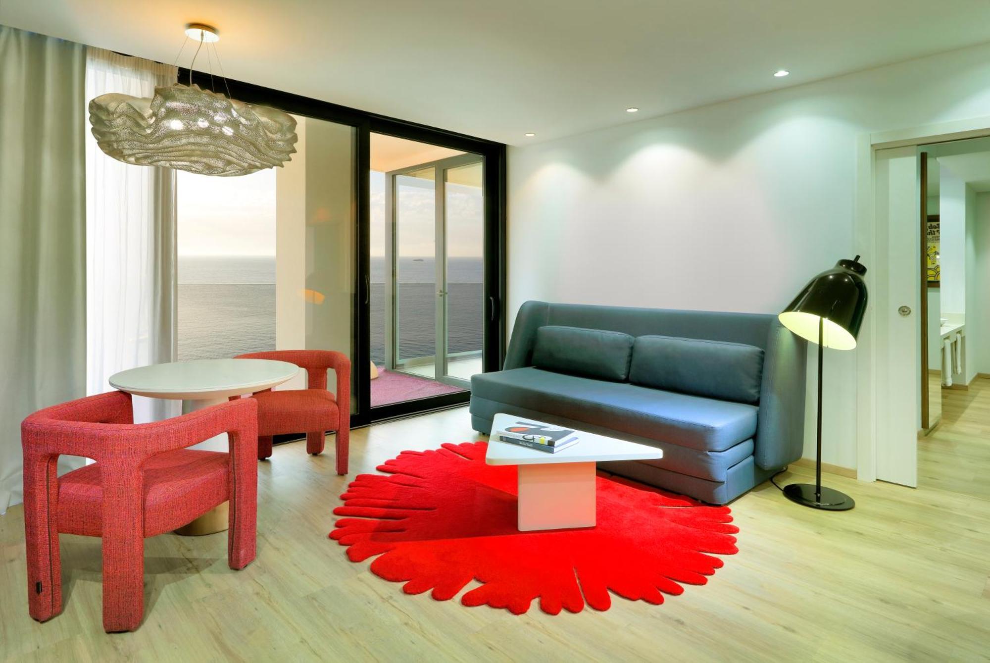 Hard Rock Hotel Ibiza Playa d'en Bossa Esterno foto A living room