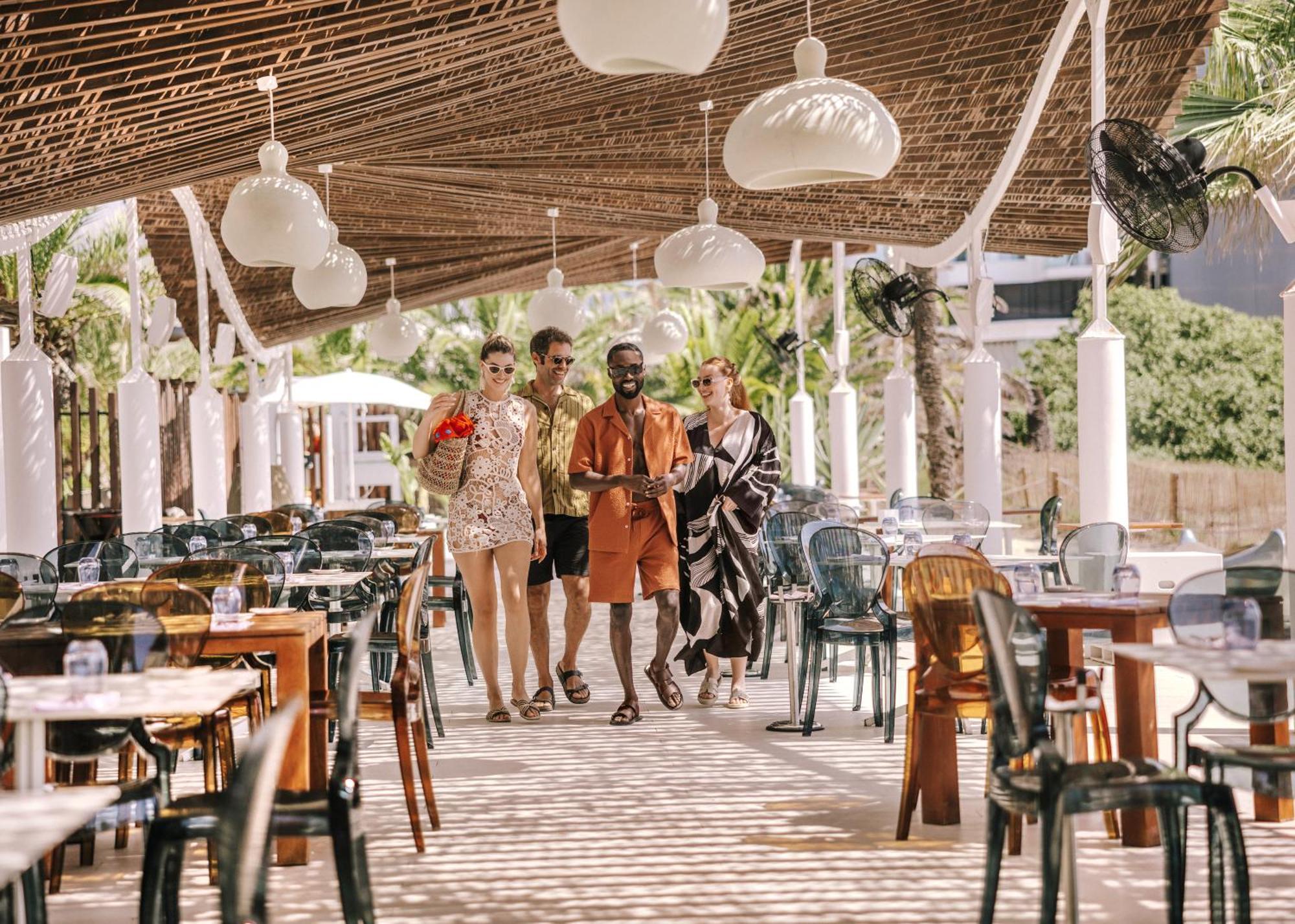 Hard Rock Hotel Ibiza Playa d'en Bossa Esterno foto The Beach Club